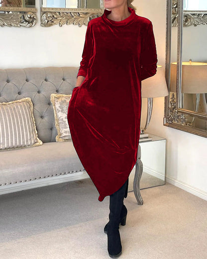 Rosie - Stylish velvet dress with pockets
